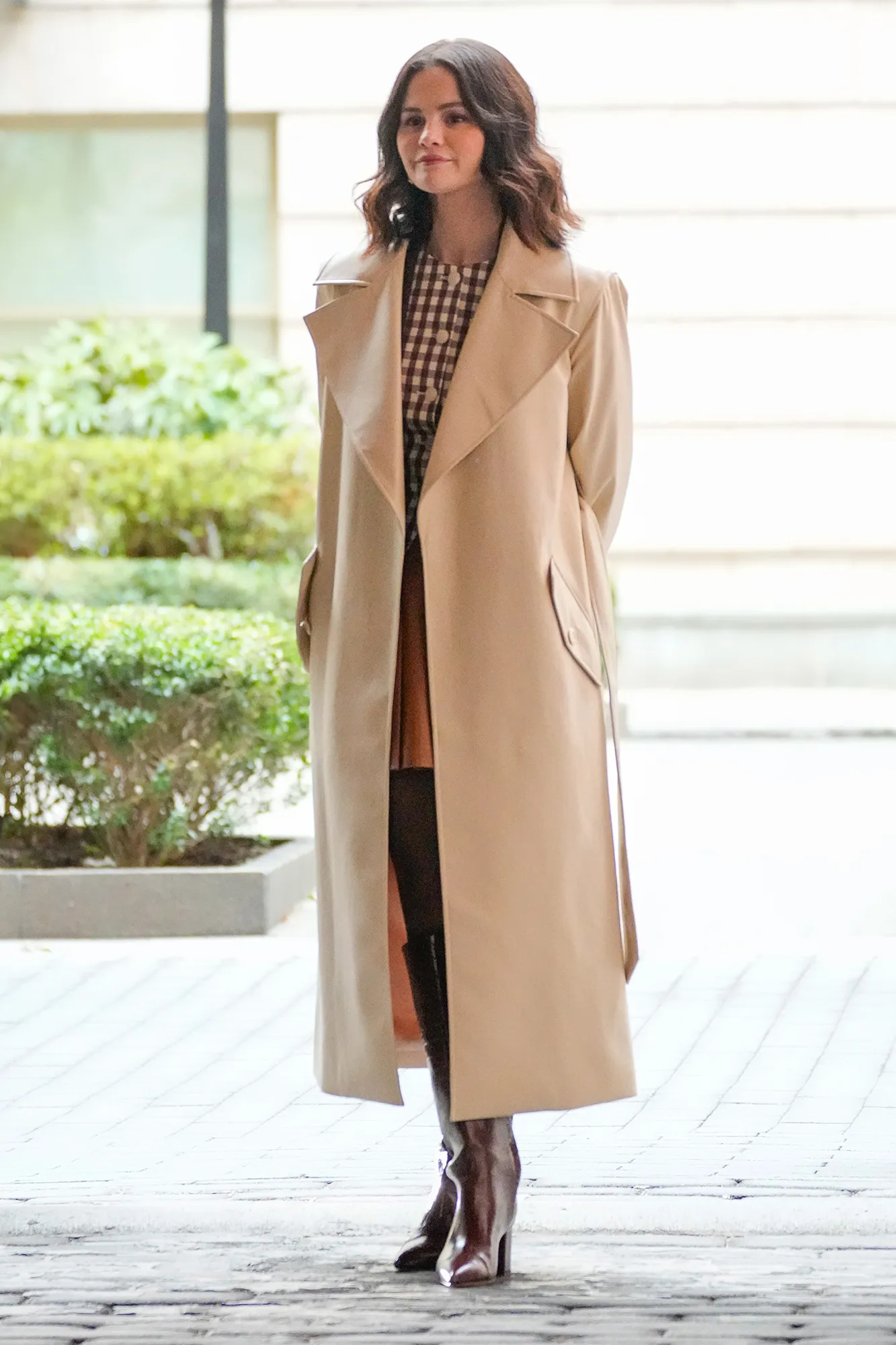 Selena Gomez Does High-Low Dressing on Set of OMITB