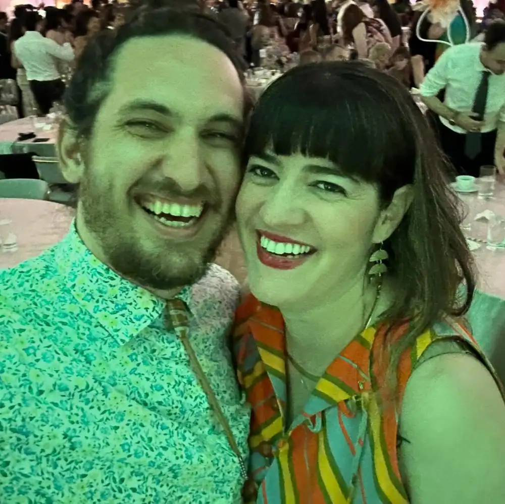 Who Is Influencer Sidney Raz 5 Things to Know About the TikTok Star Diagnosed With Stomach Cancer