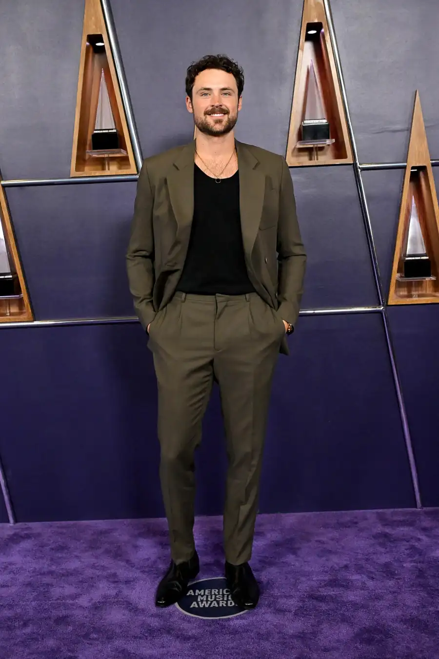 2025 American Music Awards Dylan Efron 2217201660