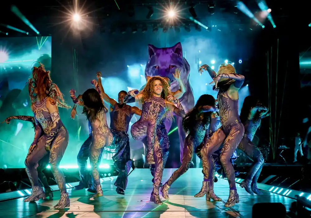 Shakira Tour Las Mujeres Ya no Lloran