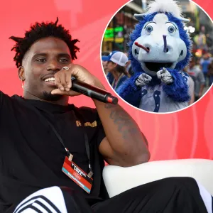 Indianapolis Colts Apologize to Tyreek Hill For Since Deleted Video Mocking Run In With Cops