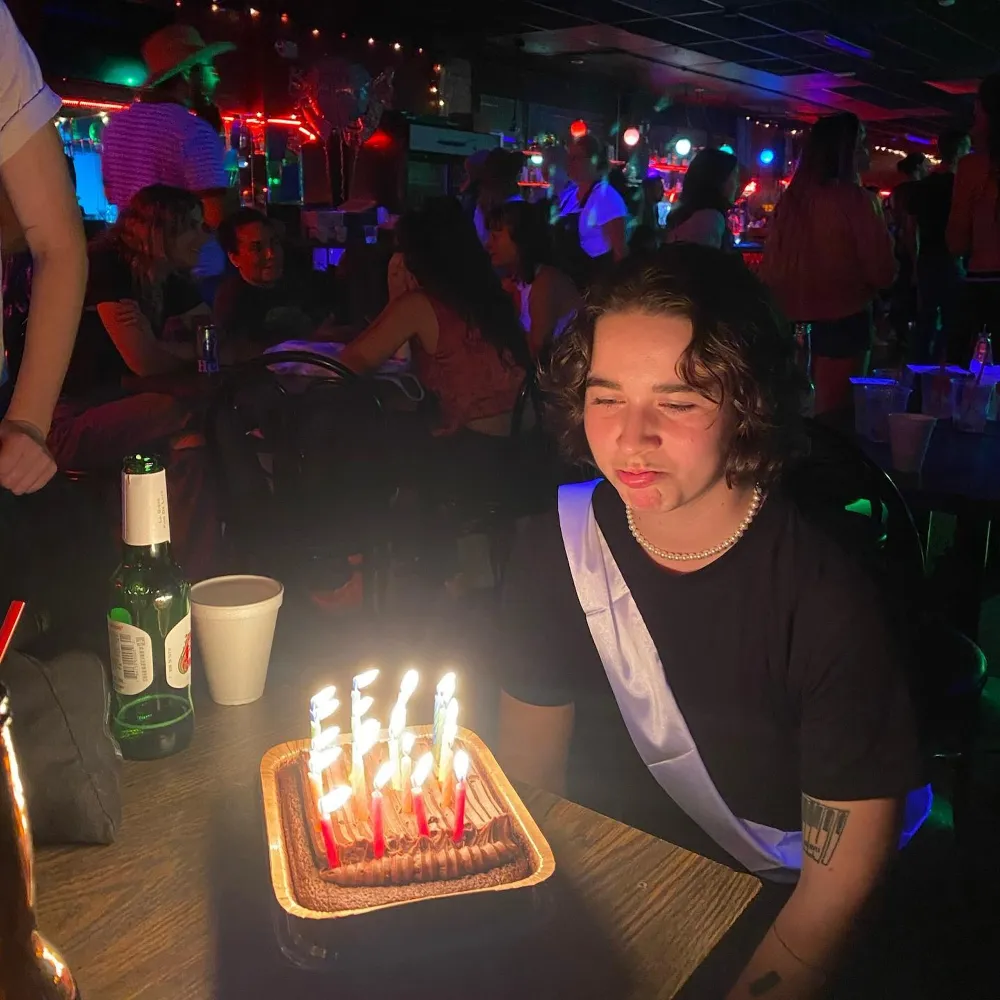 5 Things to Know About Anna Camp s Girlfriend