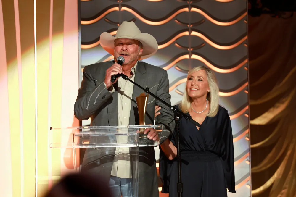 Alan Jackson Wife Denise Timeline ACM Awards