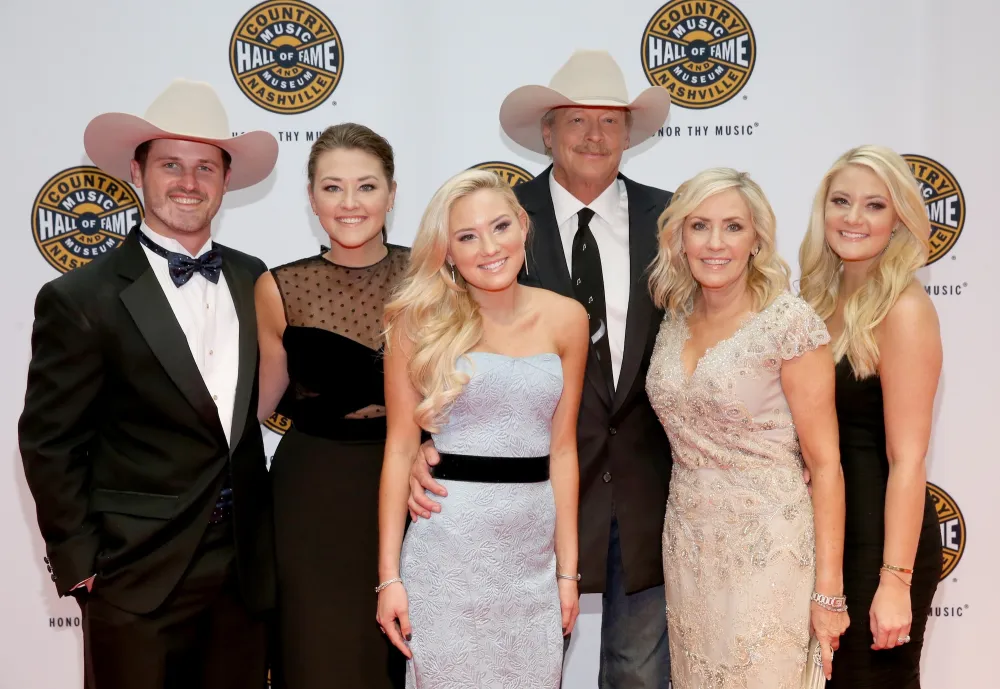 Alan Jackson Wife Denise Timeline Hall of Fame