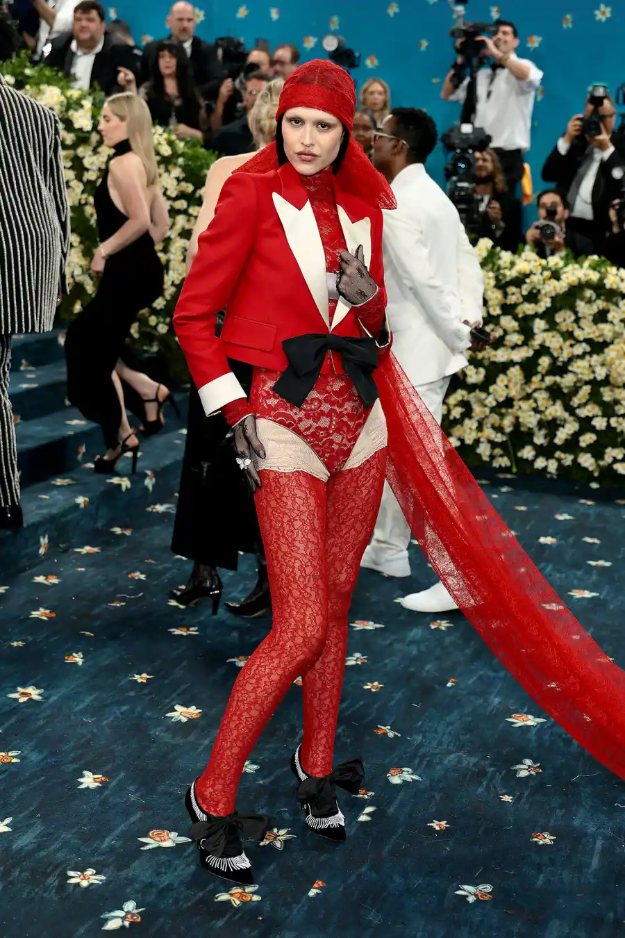 Amelia Gray Red Carpet Arrival Blue Carpet 2025 Met Gala