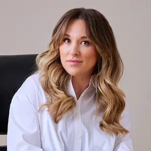 The-Missing-Half-Ashley-Flowers-Exclusive