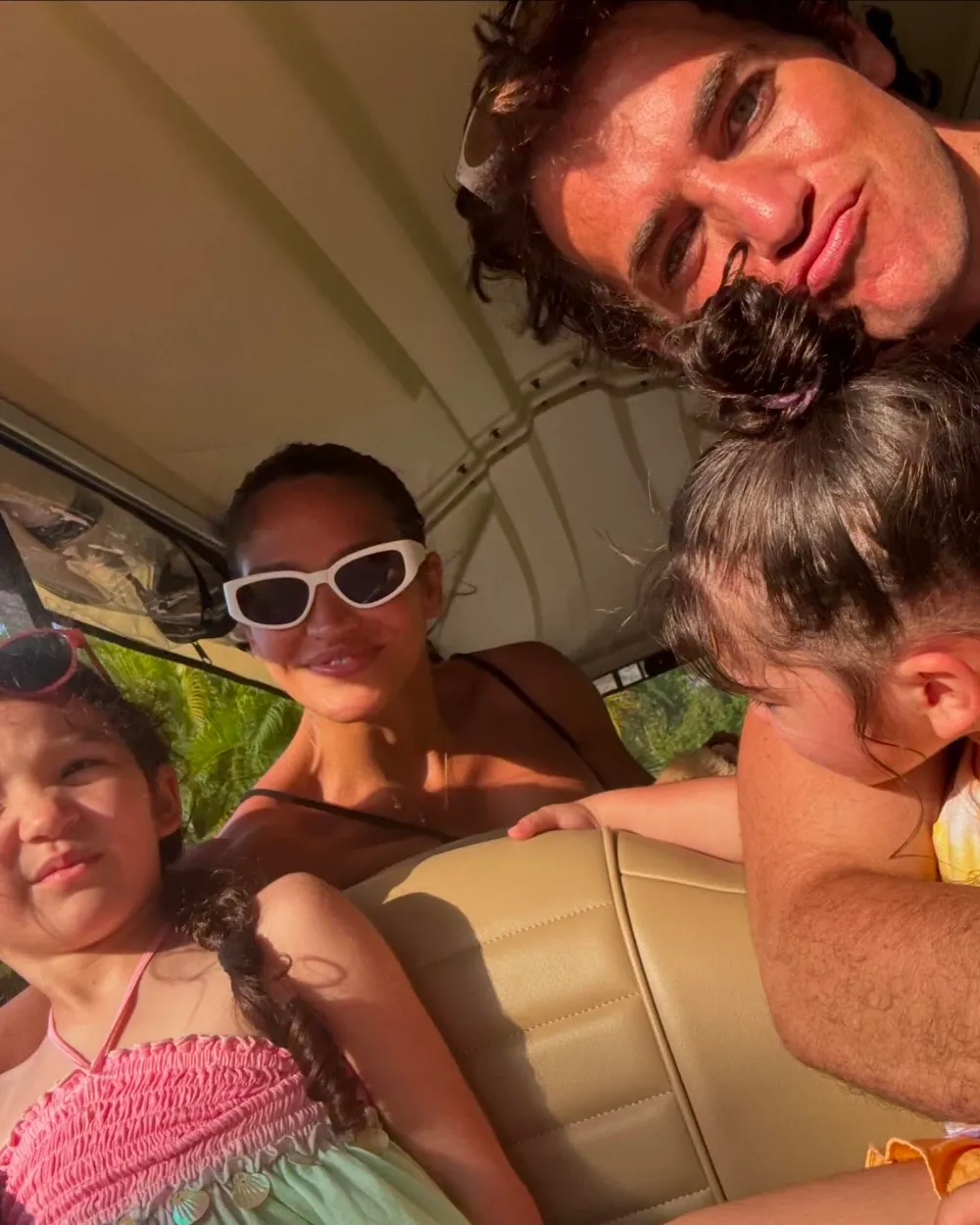 Cassie-and-Alex-With-Kids-6258218