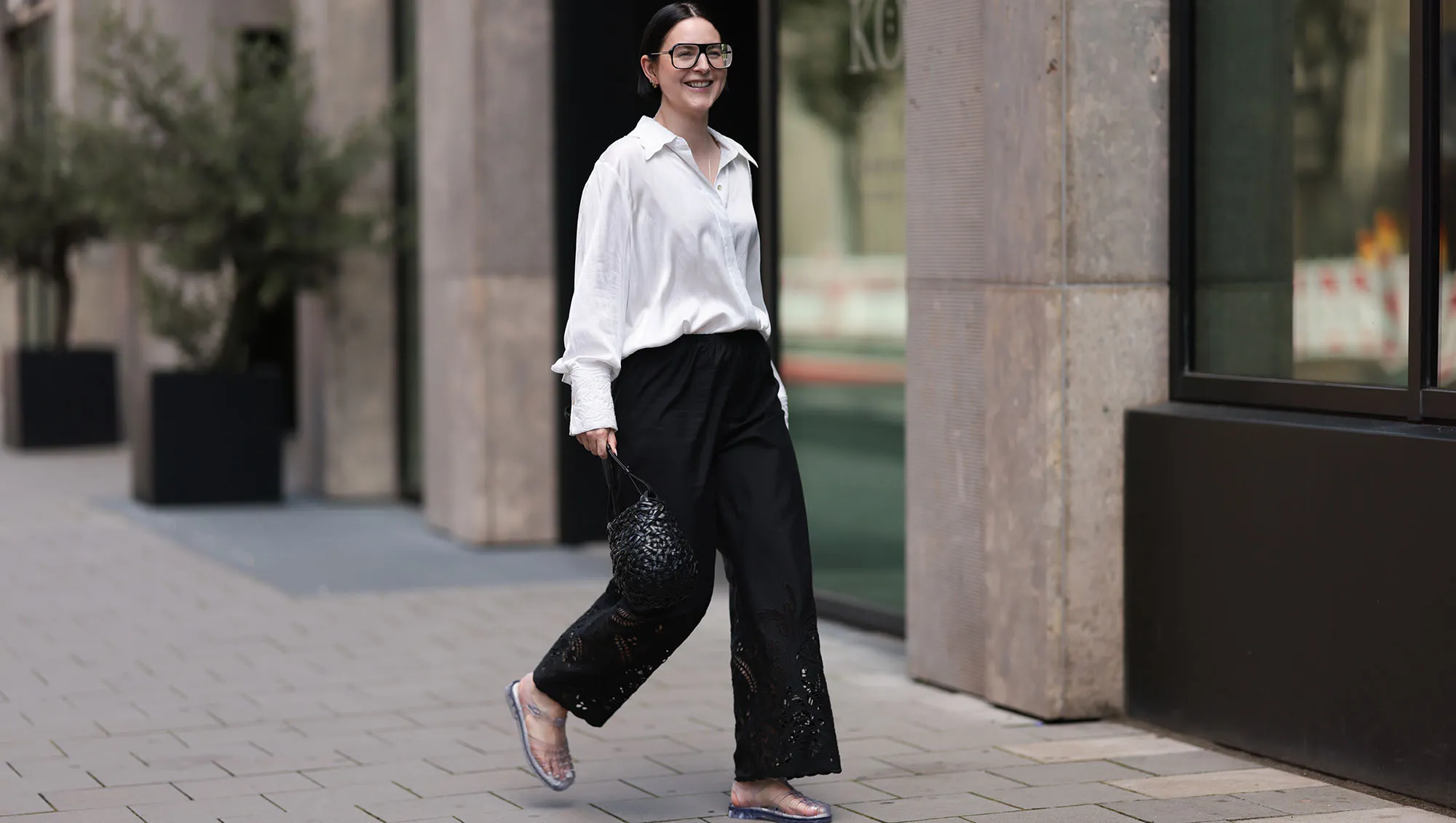 Celebrities Are Obsessed With Jelly Flats — We Found 9 Styles Starting at $Tk