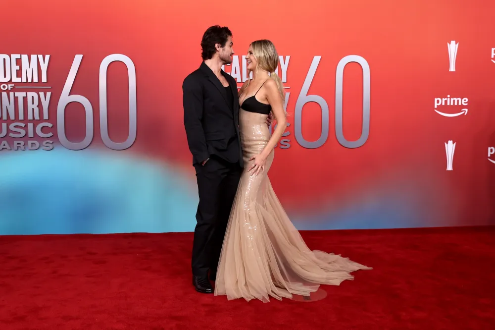 Chase Stokes and Kelsea Ballerini ACM Awards 2025 3 GettyImages-2214132781