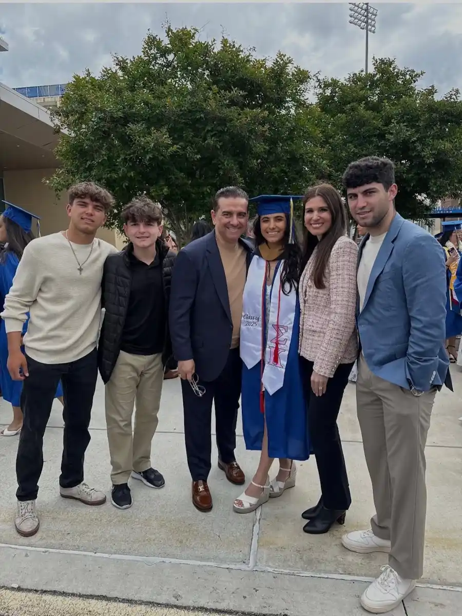 Stars Whose Kids Graduated in 2025 Jerry Seinfeld Joanna Gaines and More