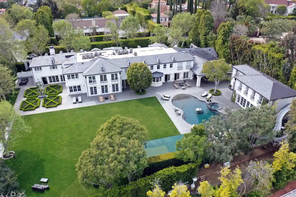 Diddy s 61 5M BH Mansion Still Hasn t Sold