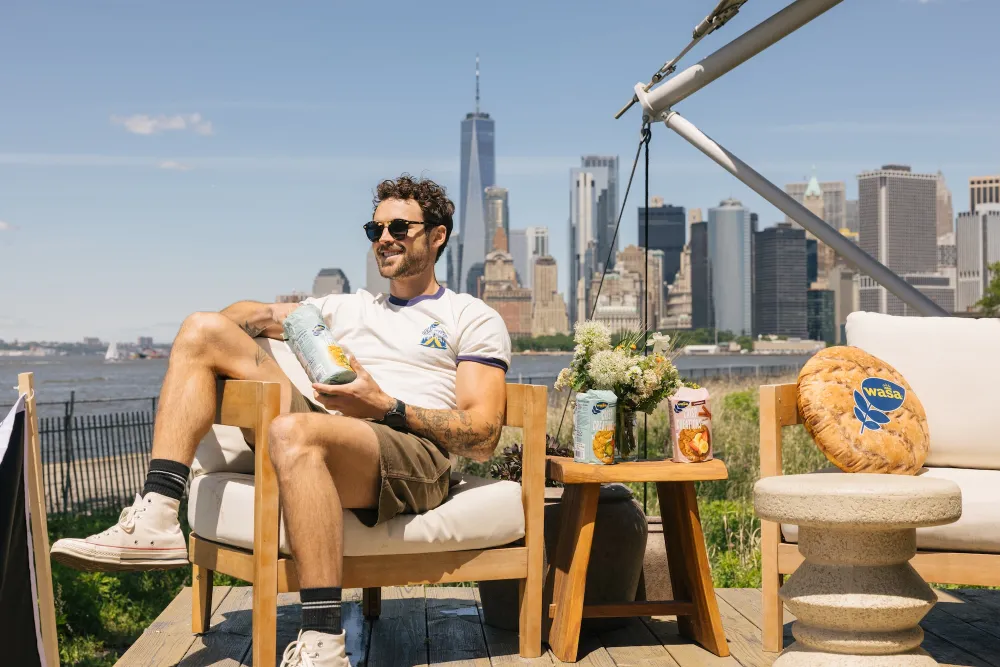 Dylan Efron Is Ready for Girlfriend Courtney and Boston Rob s Wife Amber Marino to Become Friends