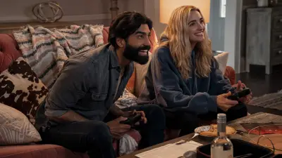 Everything to Know About Ginny and Georgia