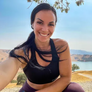 FEATURE Family of Late Hiking Influencer Hannah Moody Seeking Answers In Her Mysterious Death