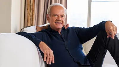 Feature-Kelsey-Grammer-Says-Revisiting-His-Sisters-Murder-in-Memoir-Healed-Him