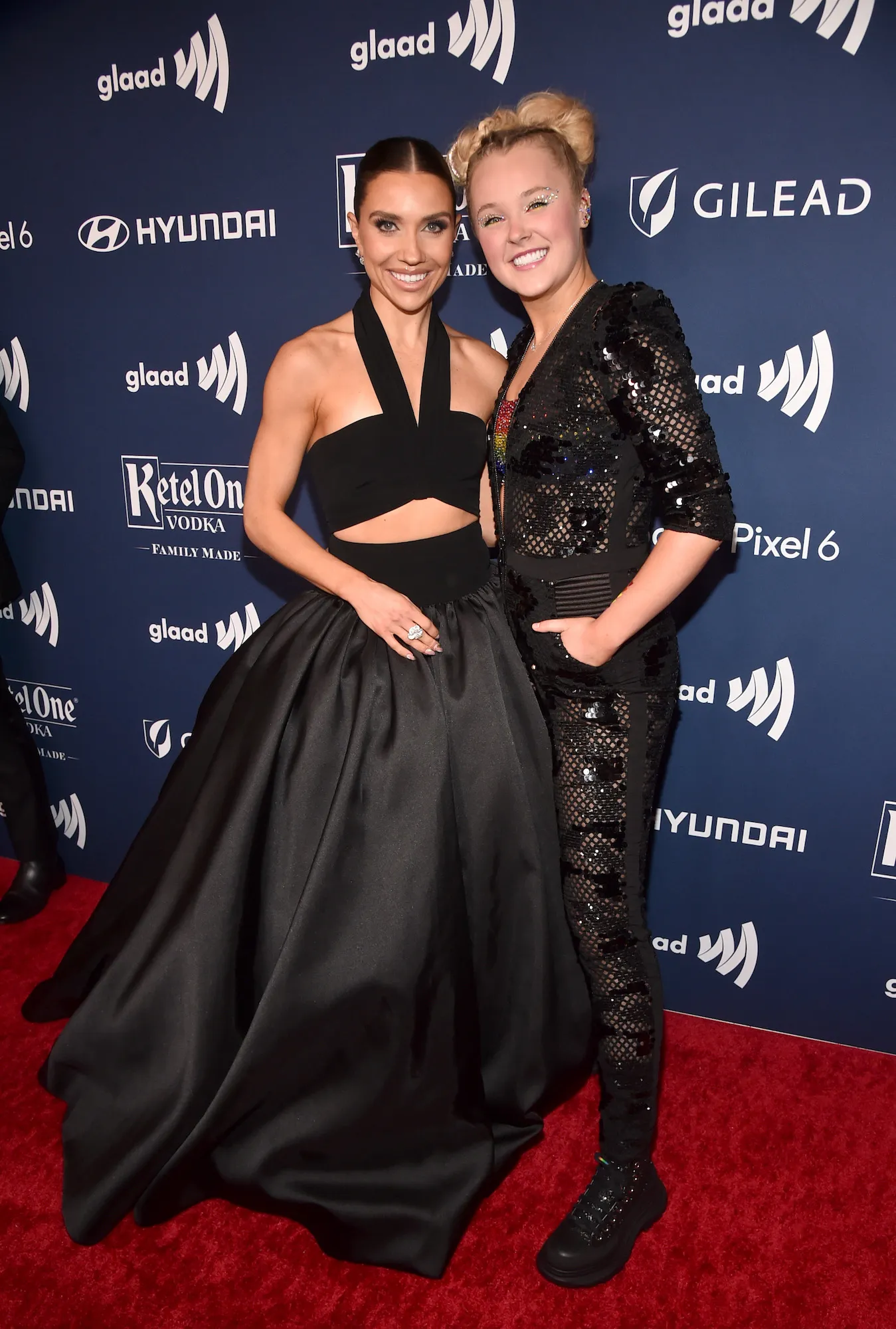 GettyImages-1389226679 Jenna Johnson Weighs In on JoJo Siwa’s New Relationship