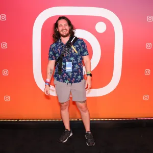 Influencer Sidney Raz Reacts to Criticism Over Sharing His Stomach Cancer Diagnosis Online