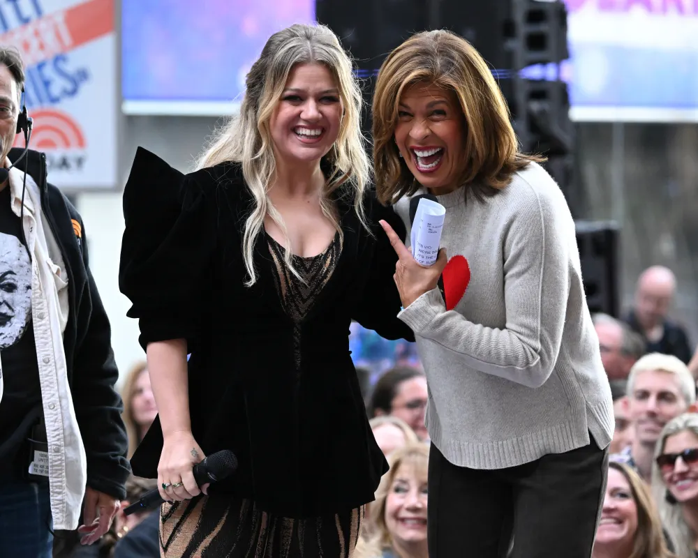Rumors That Hoda Kotb Will Take Over 'The Kelly Clarkson Show' Are 'Not True': Source