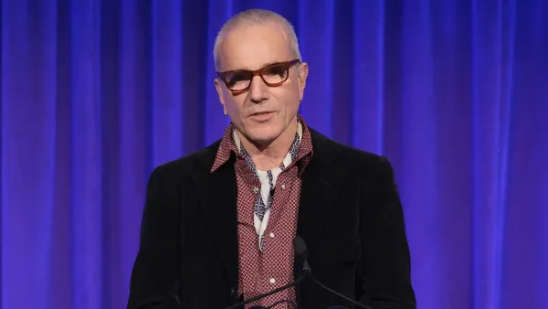 GettyImages-1927549619 Daniel Day Lewis.jpg