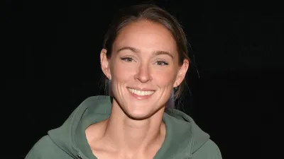 GettyImages-2157483583-Kylie-Kelce-Shares-Advice-to-Moms-of-Multiple-Kids.