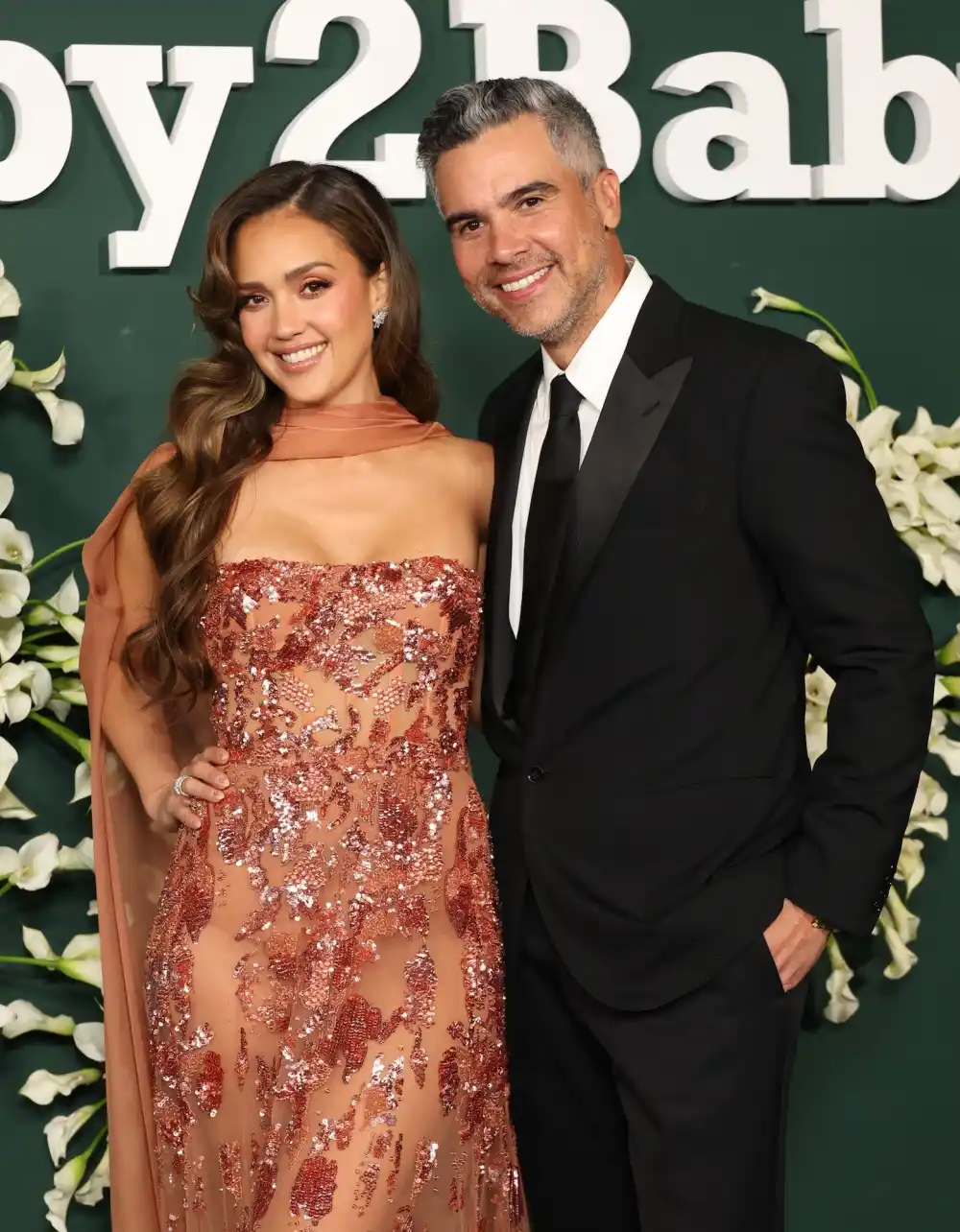 Inside Jessica Alba's Single Life Amid Cash Warren Divorce: 'She's Having a Lot of Fun'