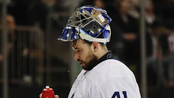 Feature GettyImages-2210450584 Toronto Maple Leafs Goalie Anthony Stolarz