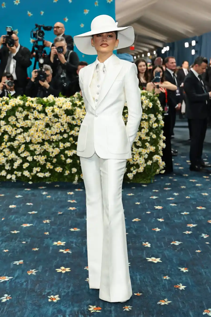 Zendaya The Best Dressed Celebrities on the 2025 Met Gala Red Carpet