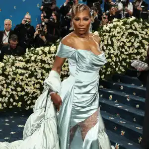 Feature GettyImages-2213610905 Serena Williams 2025 Met Gala