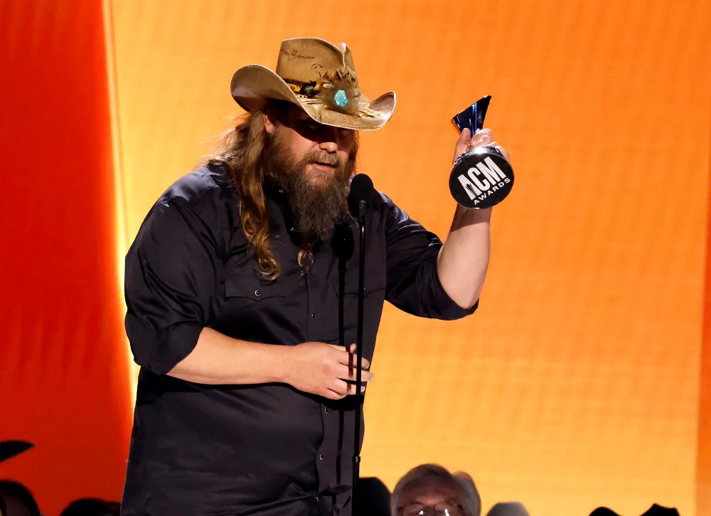 GettyImages-2214142150 Chris Stapleton ACMs Artist Win inline