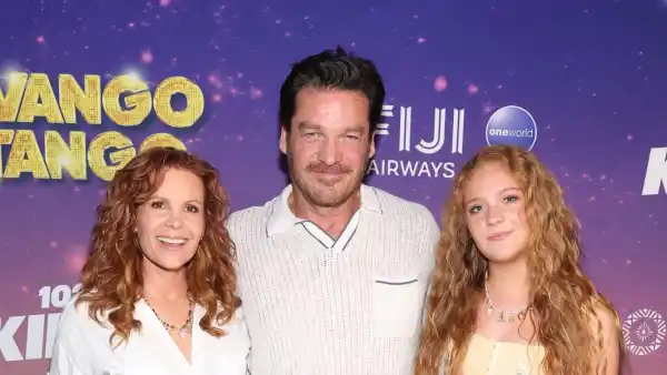 GettyImages-2214436577 Blake Lively’s Brother-in-Law Bart Johnson Says He and Wife Robyn Are Better Than Ever 26 Years On