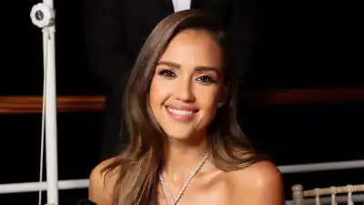 Inside Jessica Alba's Single Life Amid Cash Warren Divorce: 'She's Having a Lot of Fun'
