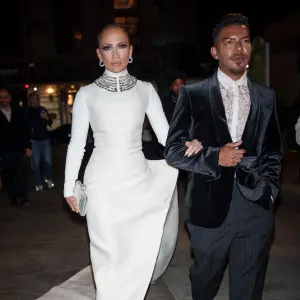 Jennifer Lopez Nails Bridal Chic in a Big White Gown Months After Split