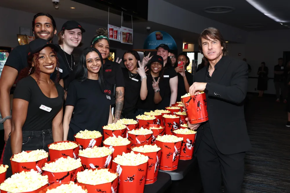 GettyImages-2215902998 Us Explains Tom Cruise Viral Popcorn Meme