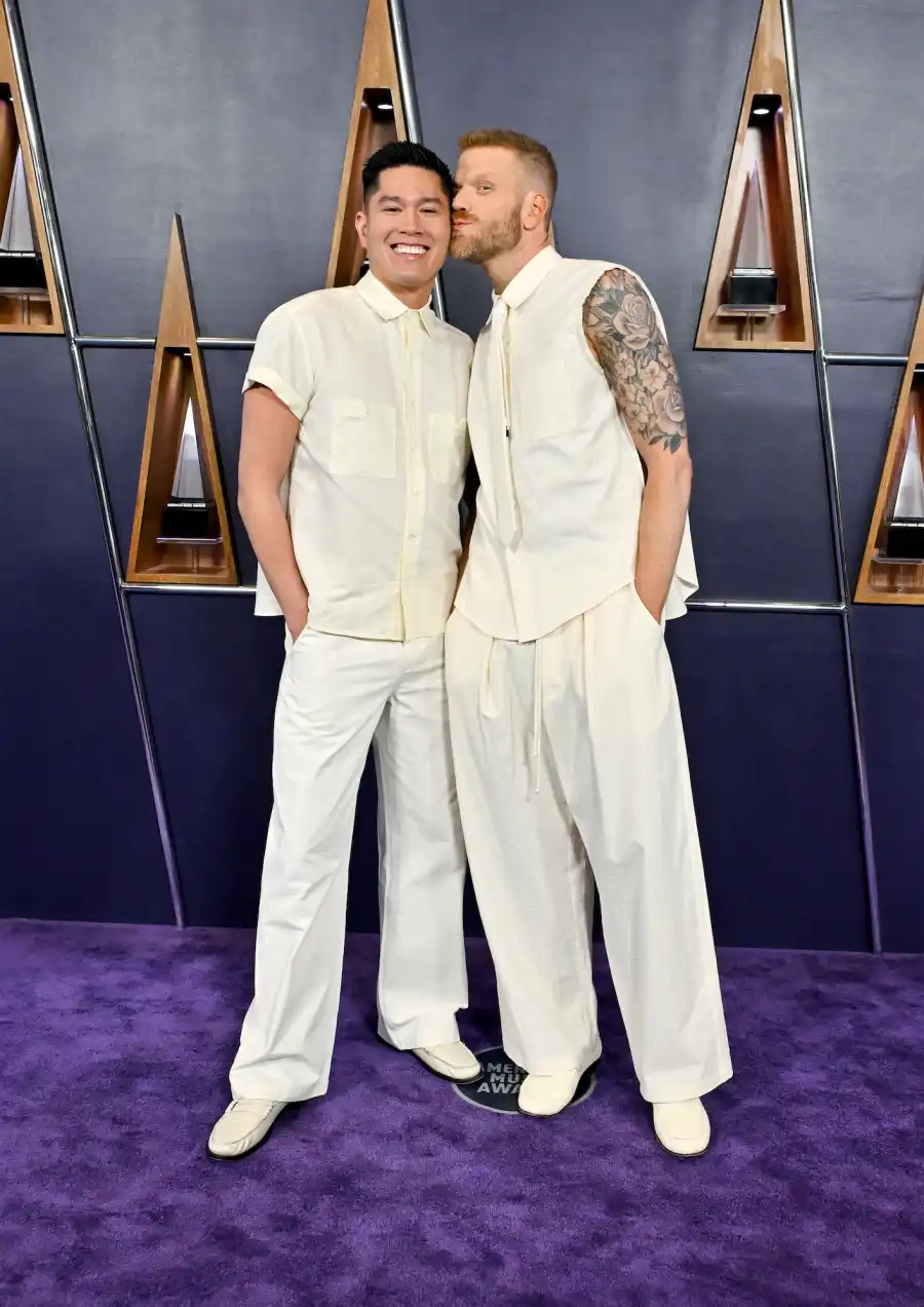 Hottest Celebrity Couples on the 2025 American Music Awards Red Carpet