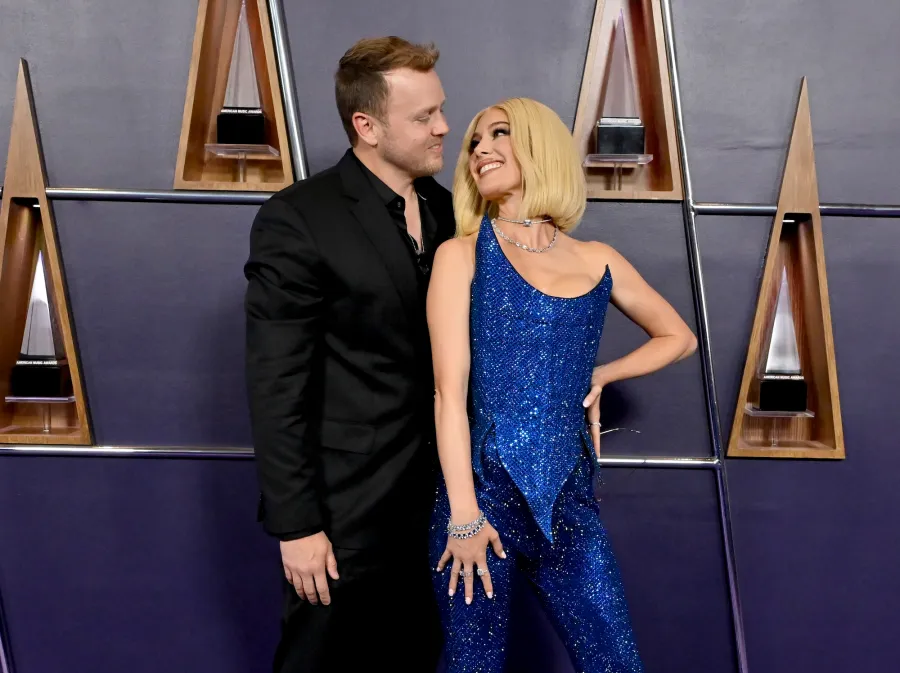 Hottest Celebrity Couples on the 2025 American Music Awards Red Carpet