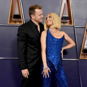 Hottest Celebrity Couples on the 2025 American Music Awards Red Carpet