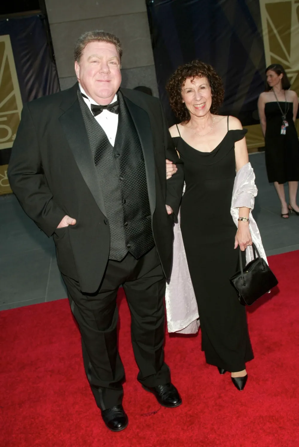 GettyImages-2322822-George-Wendt-and-Rhea-Perlman.jpg