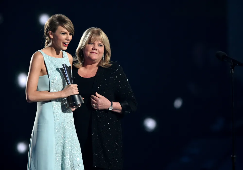 Why Taylor Swift, Zendaya, Timothee Chalamet and More Stars Are Proud to Be Seen With Their Moms