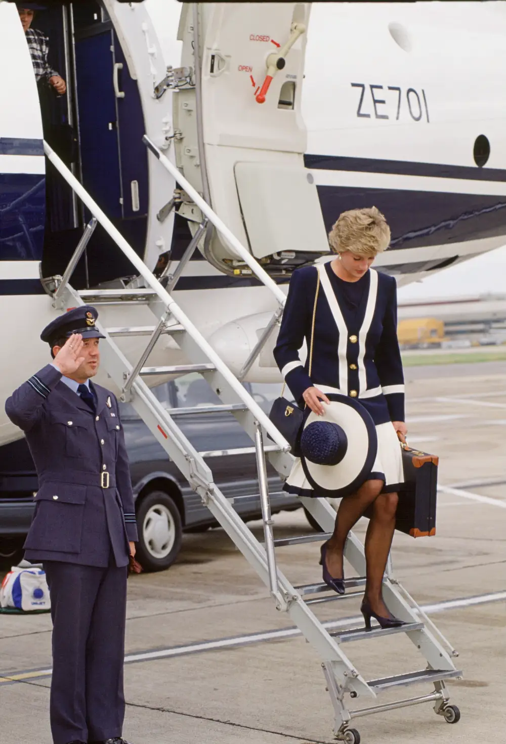 2 Kate Middleton Channels Princess Diana in Nautical Inspired Style Split Template Updated