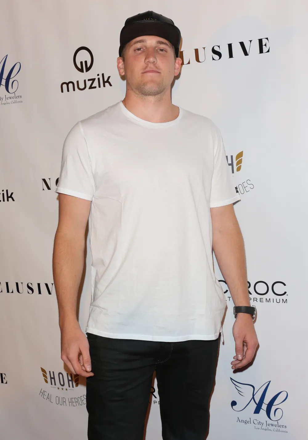 John Elways Family Guide