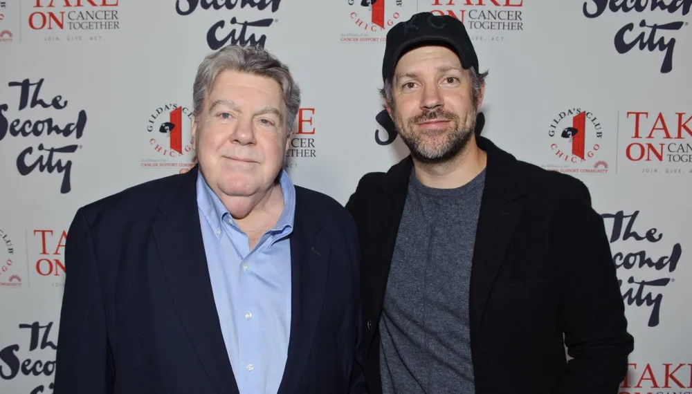 GettyImages-845054996 George Wendt Jason Sudeikis.jpg