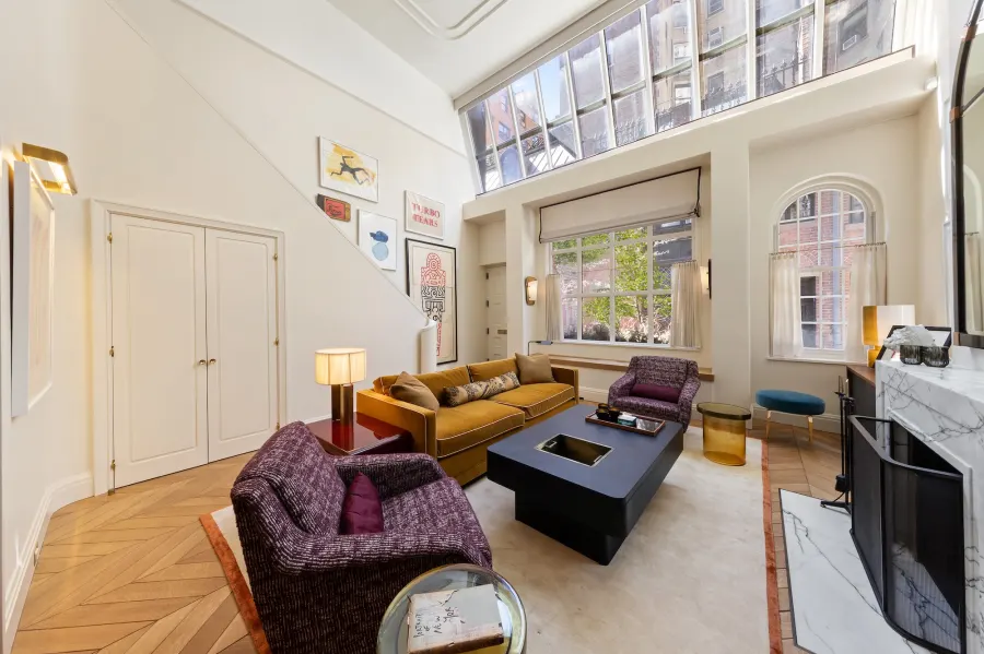 Graham Norton Sells Manhattan Carriage House Living Room