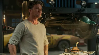 How Ryan Phillippe Set an Example as a Father Figure