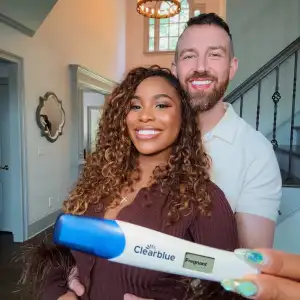 IMG_0489 love is blind cameron and lauren expecting their first baby