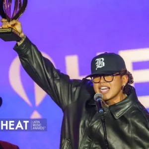 Beéle ganador de 4 premios HEAT 2025