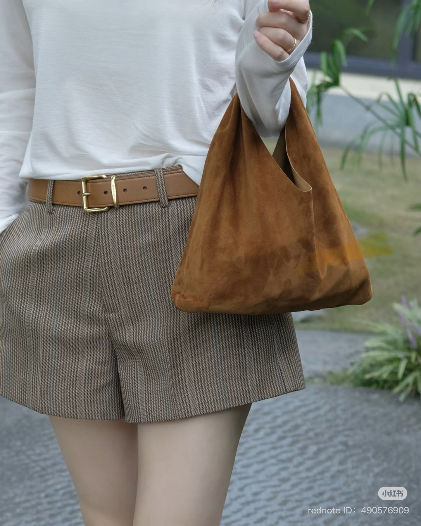 the row bindle small suede