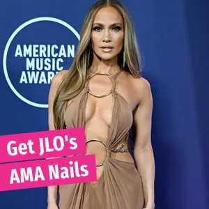 Jennifer Lopez AMA Nails