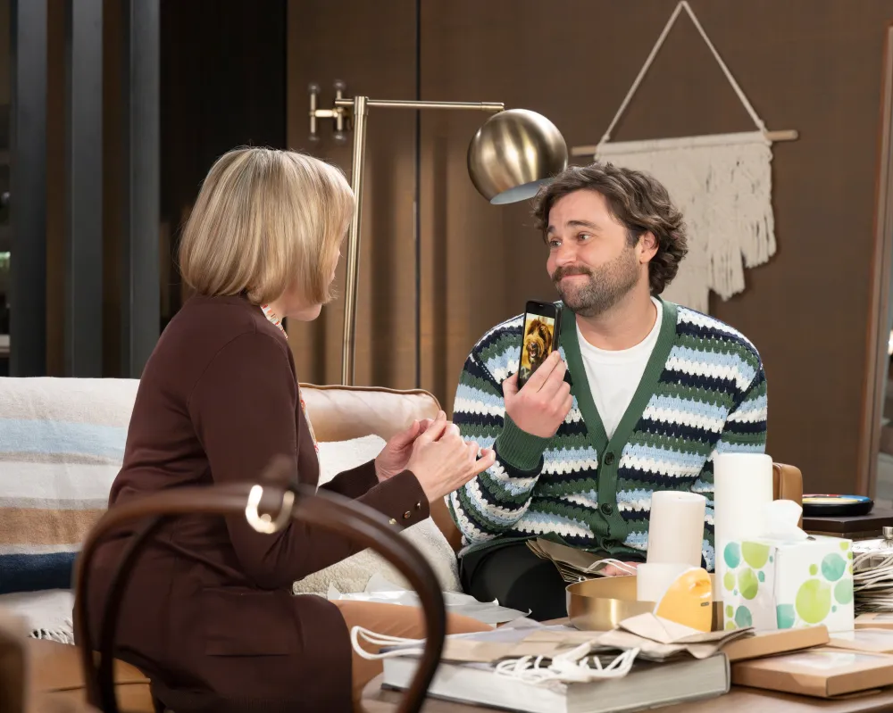 Jake Borelli's Levi Comes to Save the Day