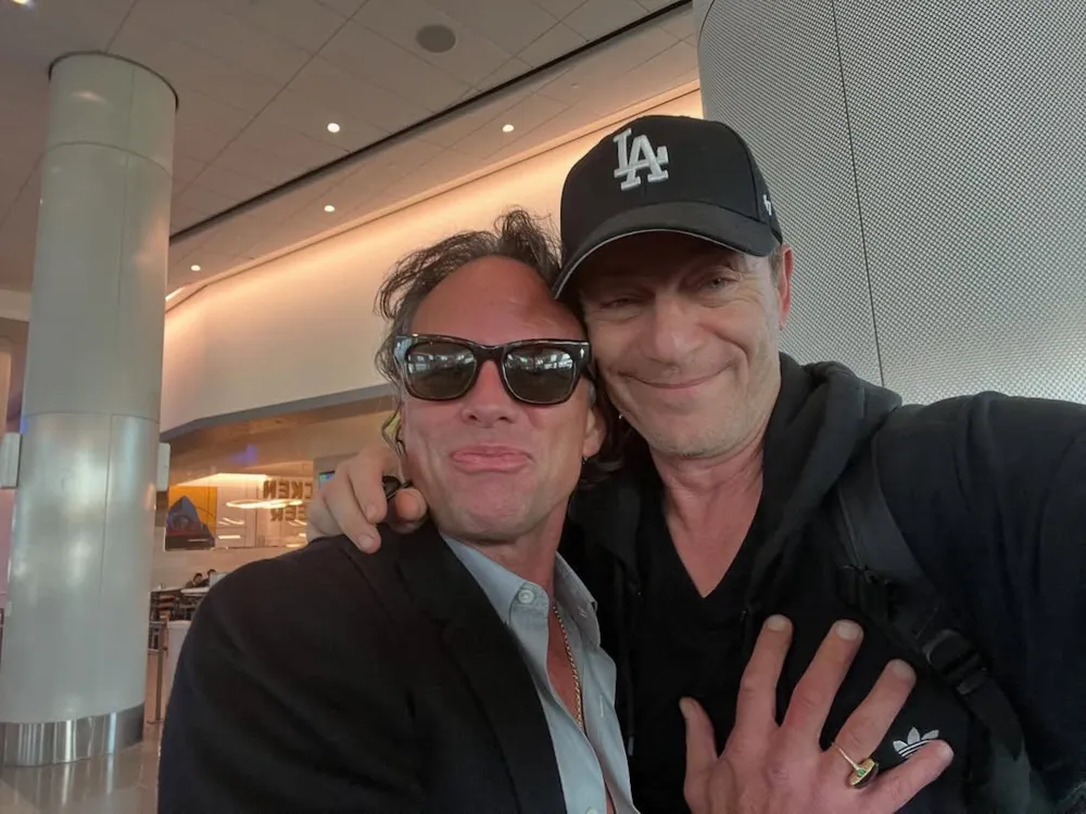 Jason Isaacs Slams &lsquo;Online Sleuths&rsquo; for Claiming He Has &lsquo;Beef&rsquo; With Walton Goggins 2
