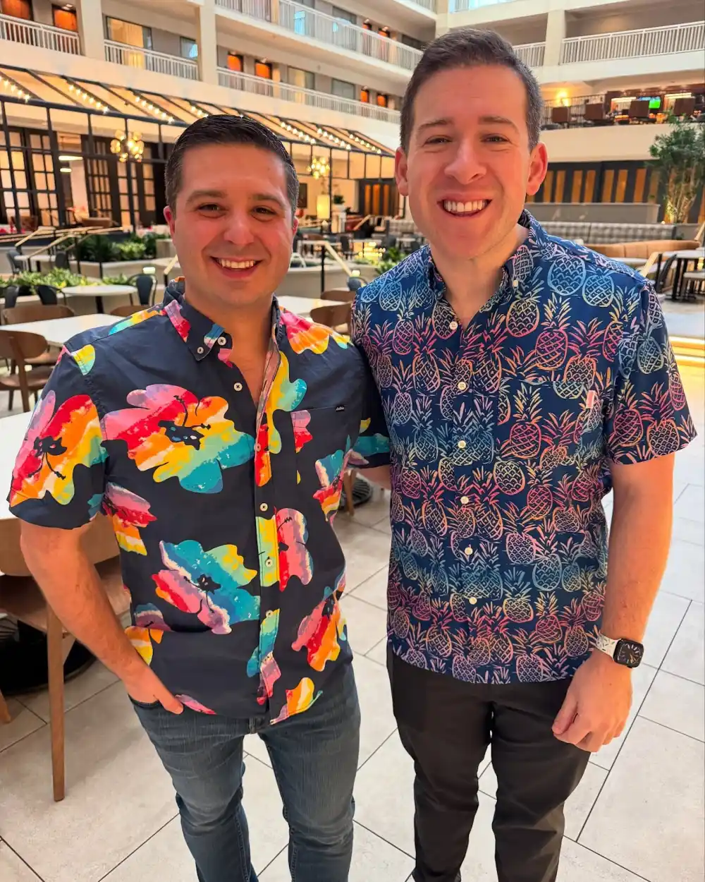 Jennie Garth Crashes QVC Host Justin Sochovka s Wedding